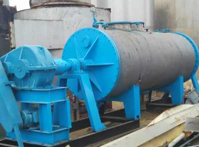 旋轉(zhuǎn)閃蒸干燥機(jī)與超細(xì)粉干燥機(jī)在礦產(chǎn)及化工制品干燥中的對(duì)比分析